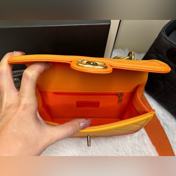 ❌SOLD!🔥CHANEL•Ombre Caviar Skin Quilted Bag Small - Picture 8 of 10